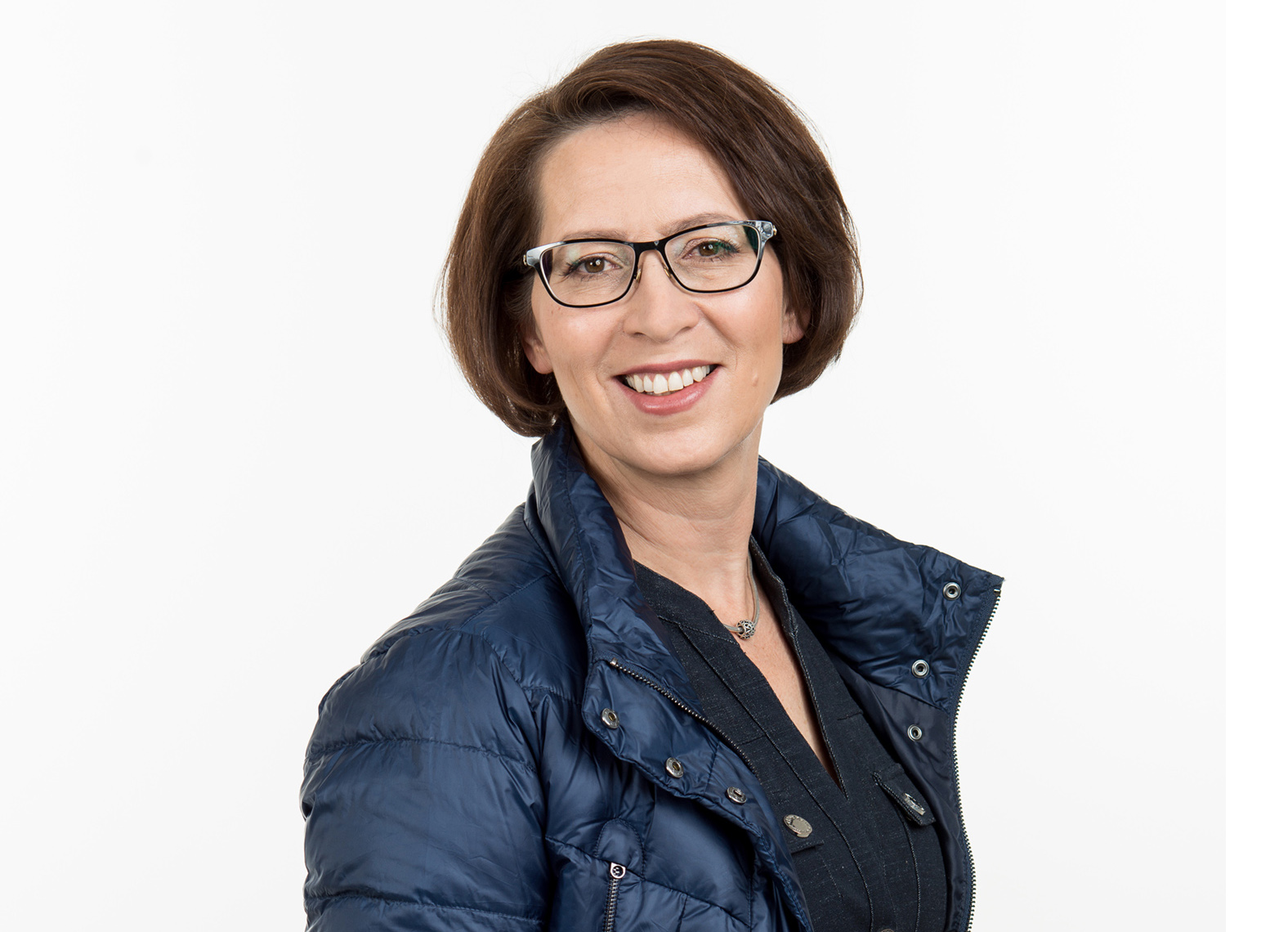 Sari essayah 08 picture