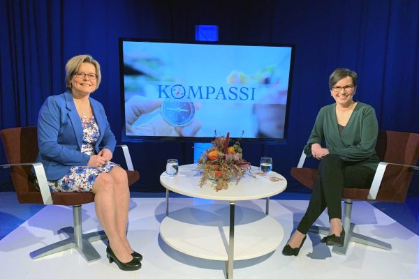 Kompassissa su 13.2. klo 19.30 ”Saako Suomessa olla turvallisesti eri mieltä?” –  haastateltavana Sari Tanus