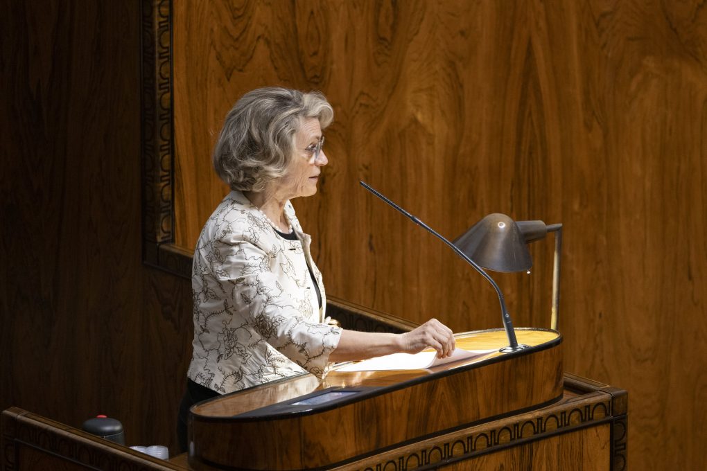 Päivi Räsänen ryhmäpuheessa: Perheisiin panostaminen on tulevaisuusinvestointi